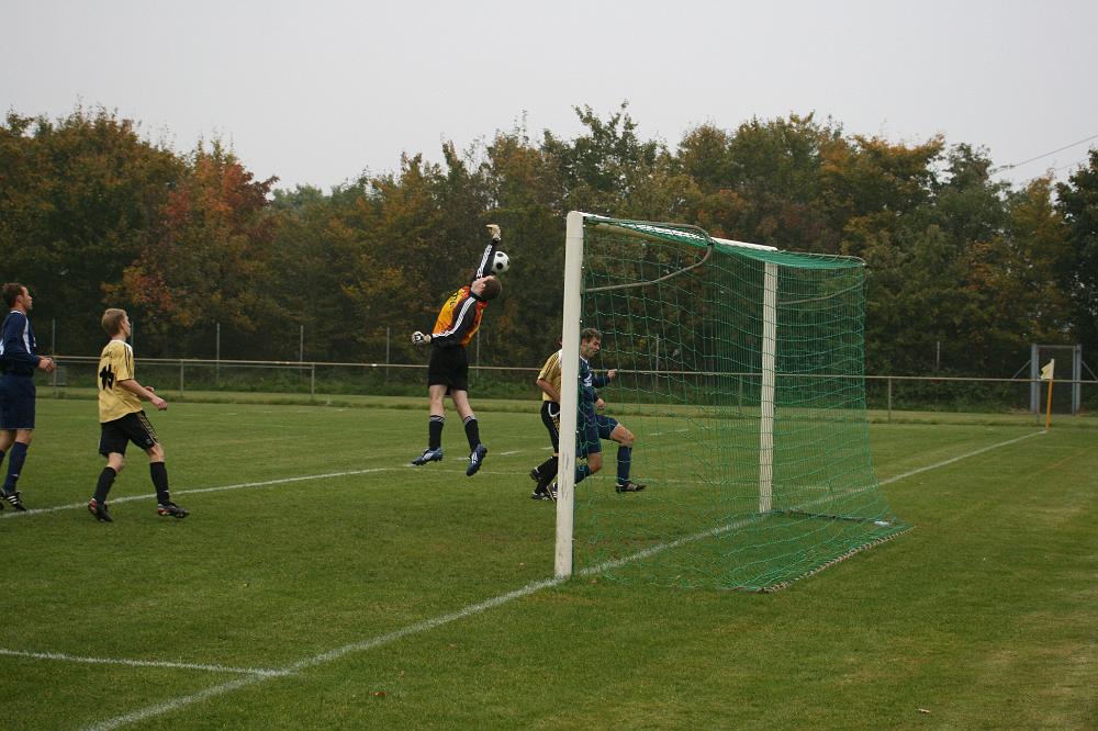 FC Scharbeutz - SSV 2. Herren 3-2 031.jpg